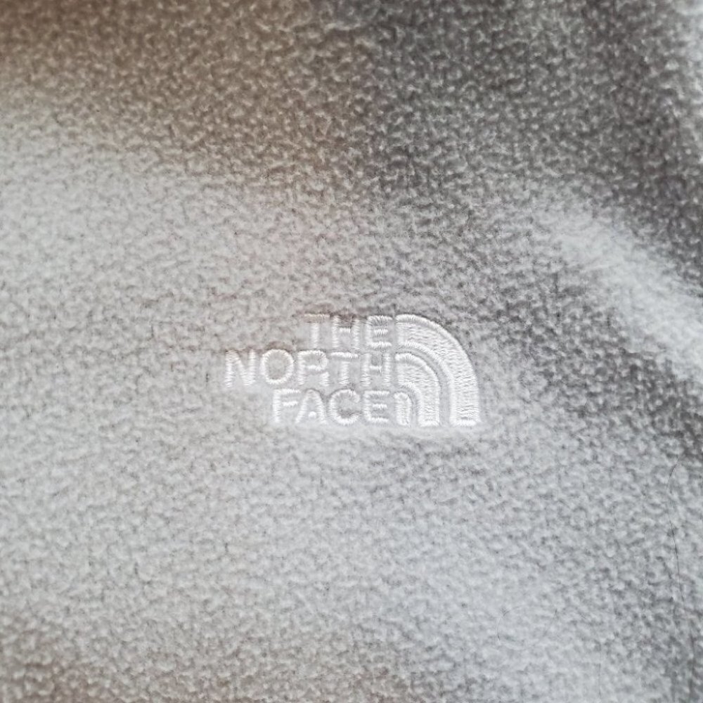 The North Face Fleece - Picture 6 of 8
